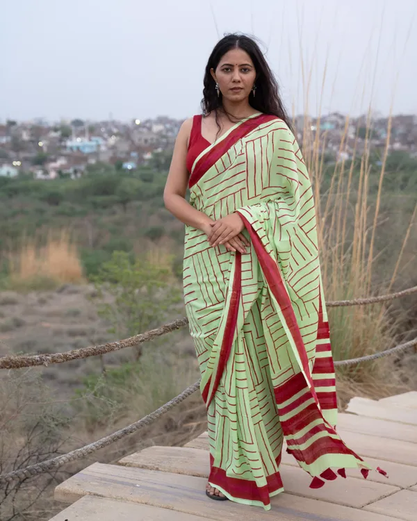 Mint_Green_Cotton_Mint_Lines_H_Block_Printed_Mul_Saree_With_Tassels_For_Women